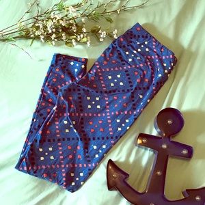 LuLaRoe Tall and Curvy Legging